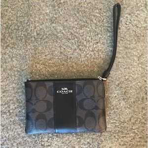 Coach Wristlet - lightly used!